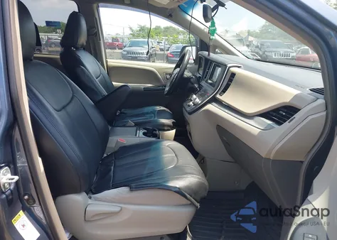 2015 Toyota Sienna Le 8 Passenger из США, поврежденный, VIN 5TDKK3DC1FS642029